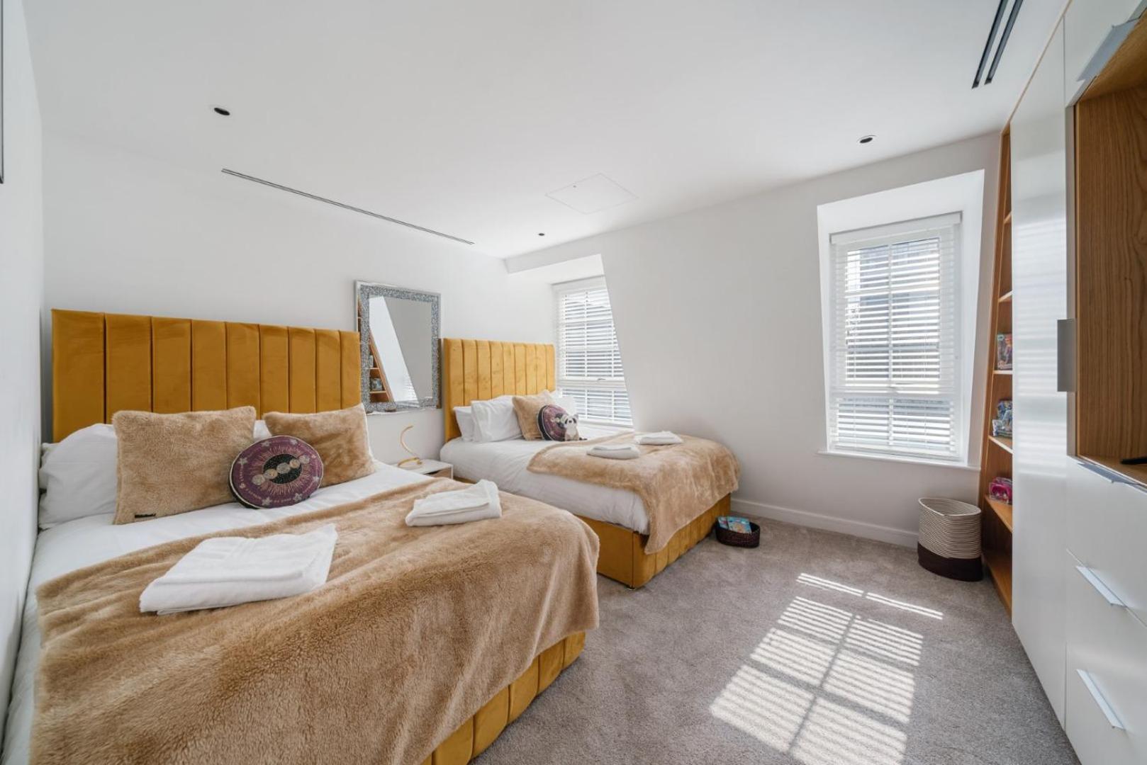 Elegant 3-Bedroom Penthouse In Marble Arch 70 London Eksteriør billede