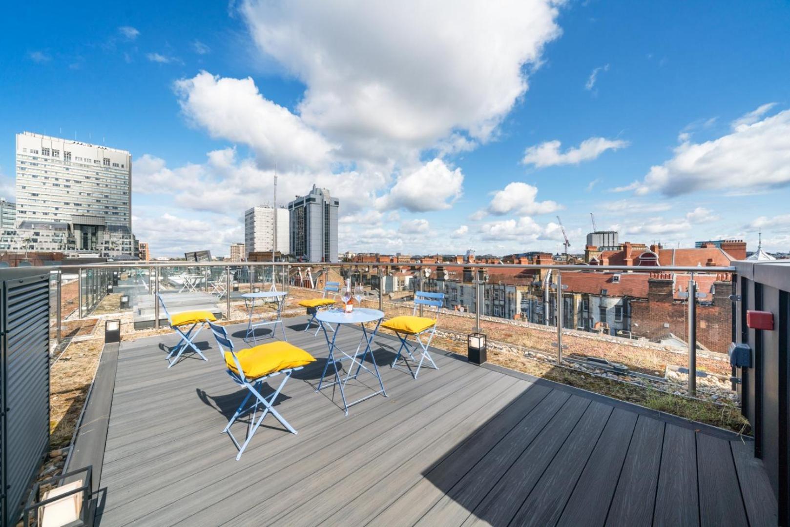 Elegant 3-Bedroom Penthouse In Marble Arch 70 London Eksteriør billede