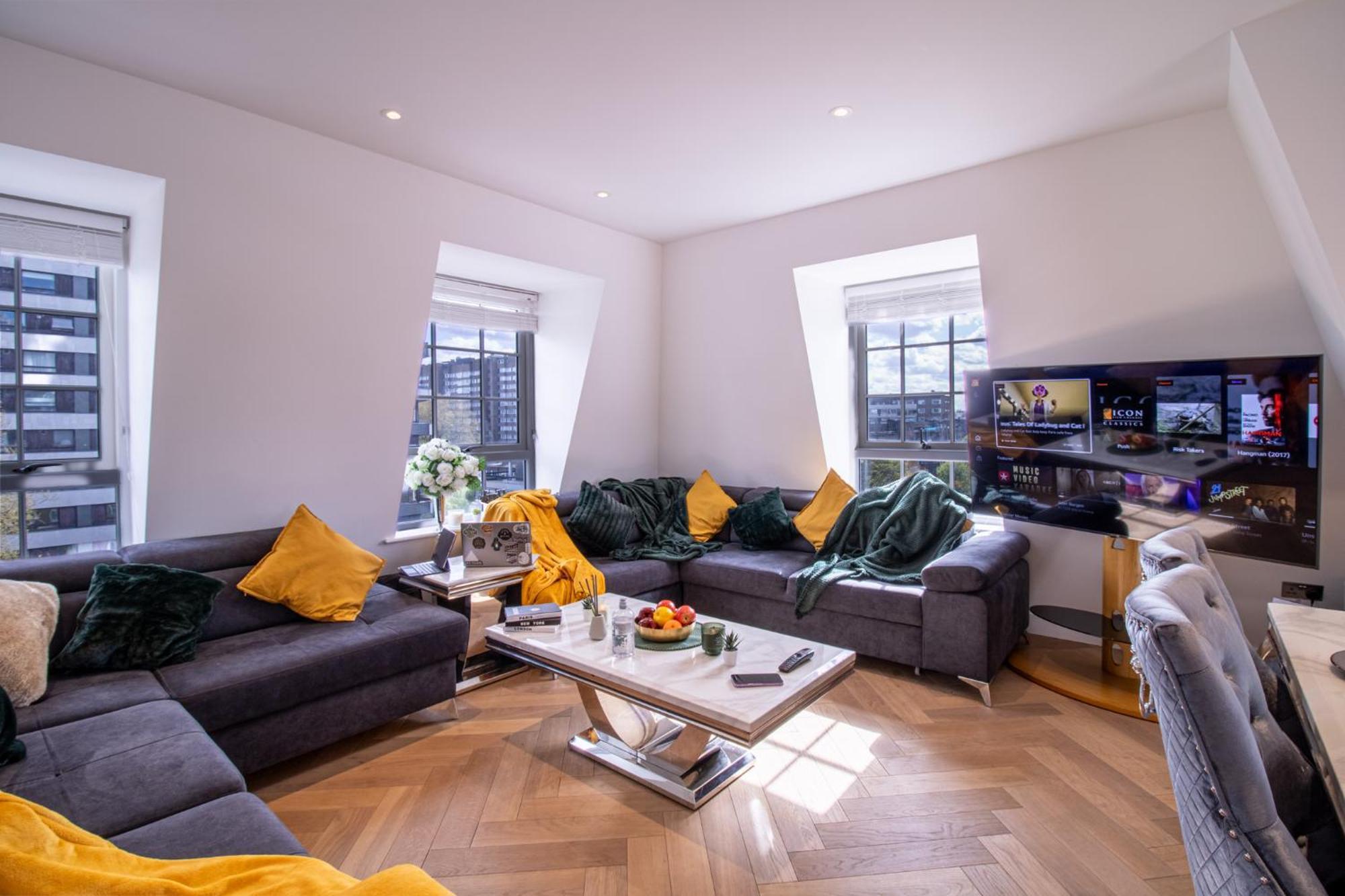 Elegant 3-Bedroom Penthouse In Marble Arch 70 London Eksteriør billede